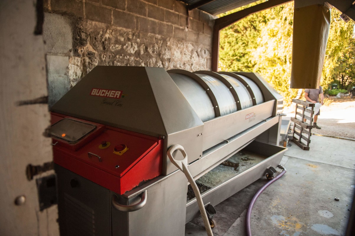 Zoom sur le pressoir et le jus